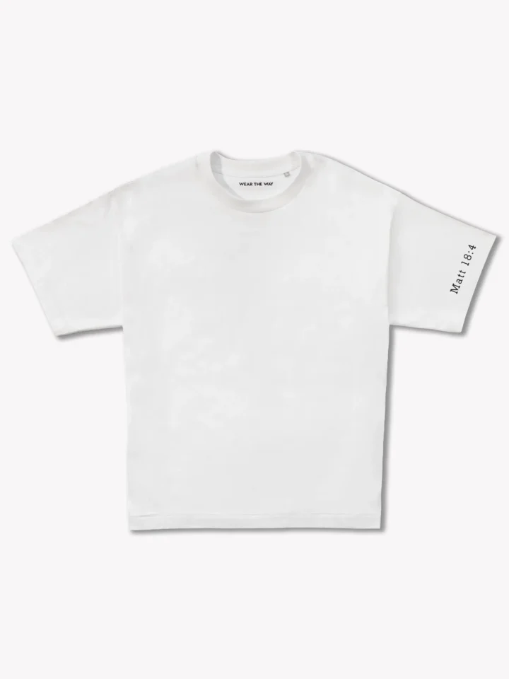 biały t-shirt oversize z napisem "Become like a child" z przodu, WEAR THE WAY
